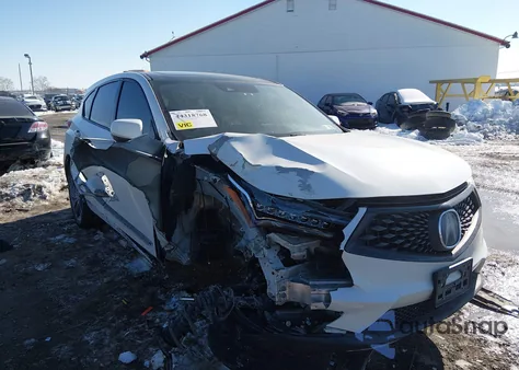 2019 Acura Rdx A-Spec Package z USA, uszkodzony, nr VIN 5J8TC2H64KL005763